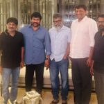 మెగా స్టార్‌ ని కలిసిన పుష్ప 2 మేకర్స్‌!