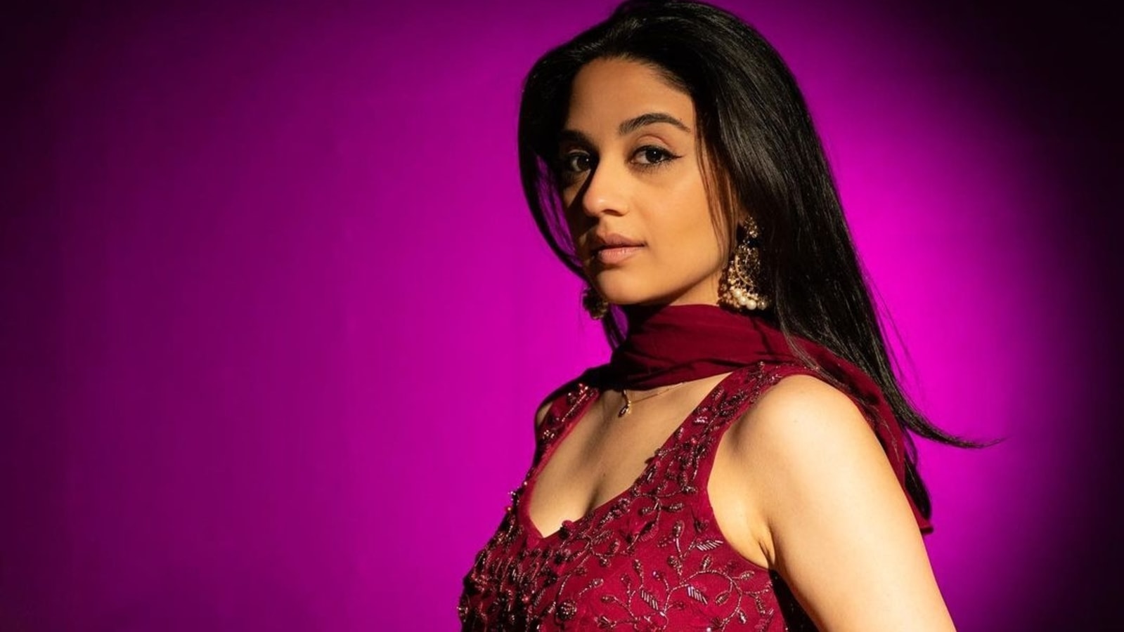 Imanvi Gives a Glimpse of Prabhas’ Tasty Home-Cooked Meal on Fauji Set