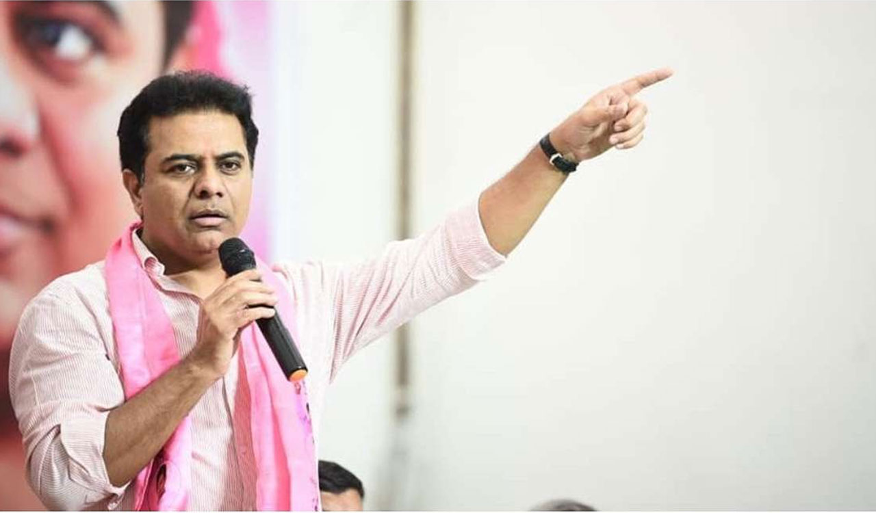 KTR Slams Congress for Failing Farmers at BRS Maha Dharna in Nalgonda