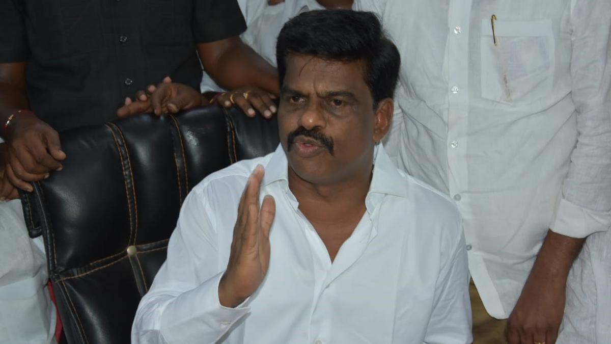 Cyber Crime Police Summon YSRCP Leader Gorantla Madhav for Questioning