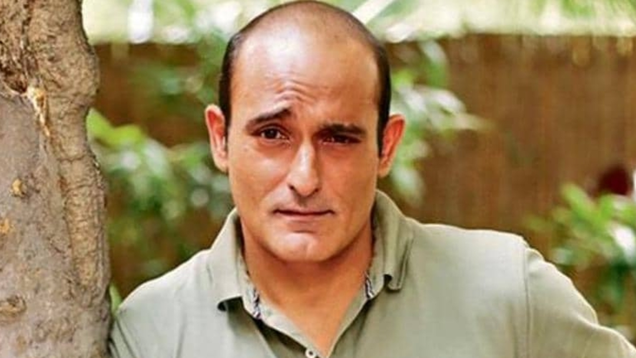 Akshaye Khanna Opens Up on Early Balding Struggles Amid Chhava Success
