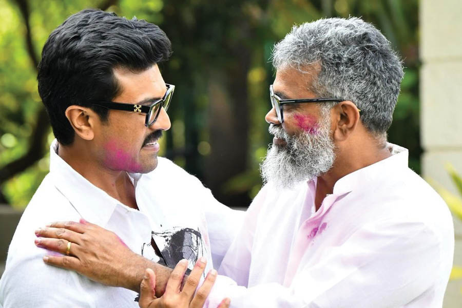 సెంటిమెంట్ ను పక్కన పెడుతున్నారా?!