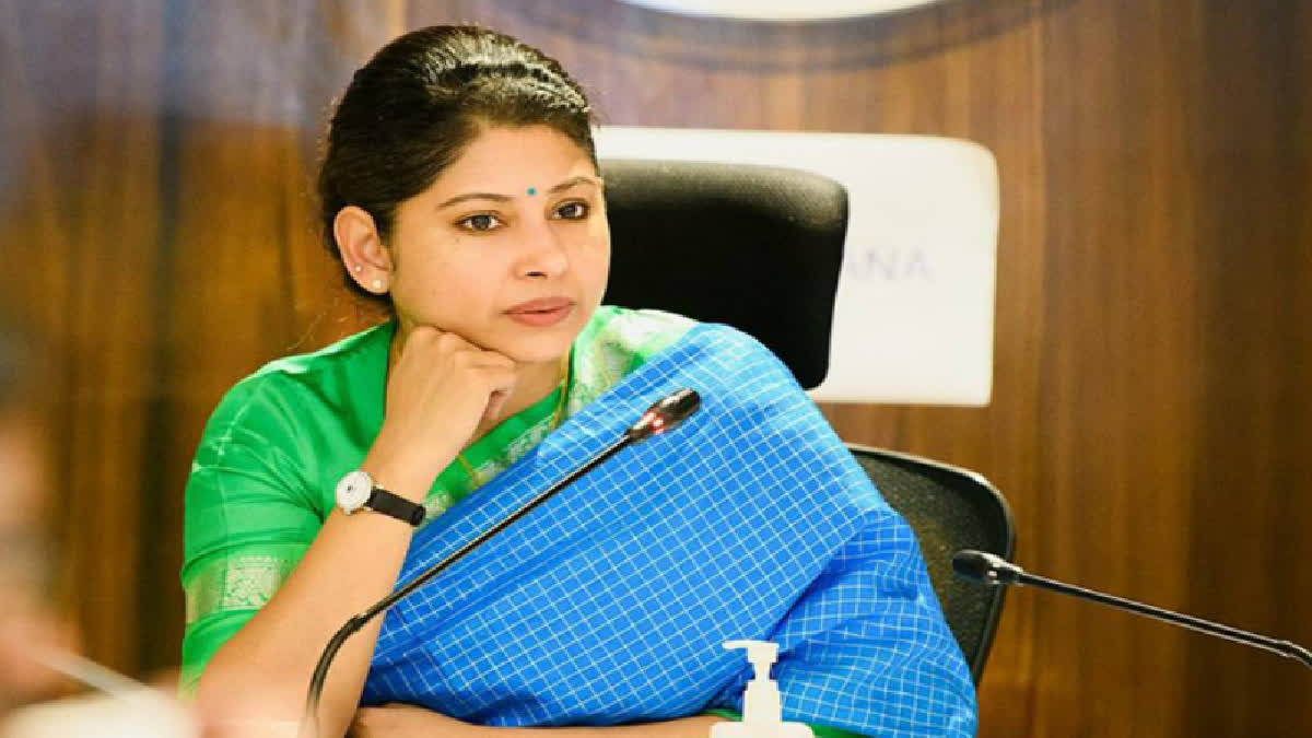 Jaishankar University Likely To Issue Notice To Senior IAS  Smita Sabharwal on car Rental Row