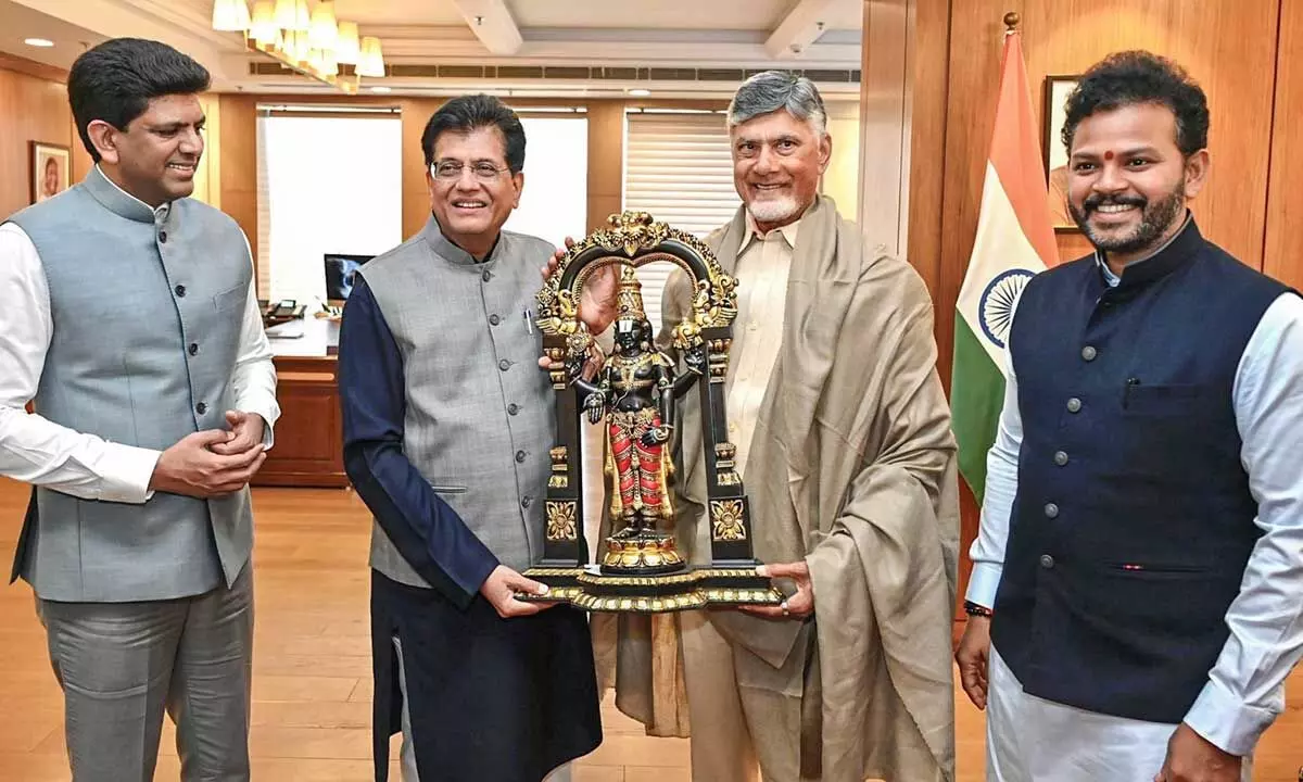 CM Chandrababu seeks centre’s support For various AP projects