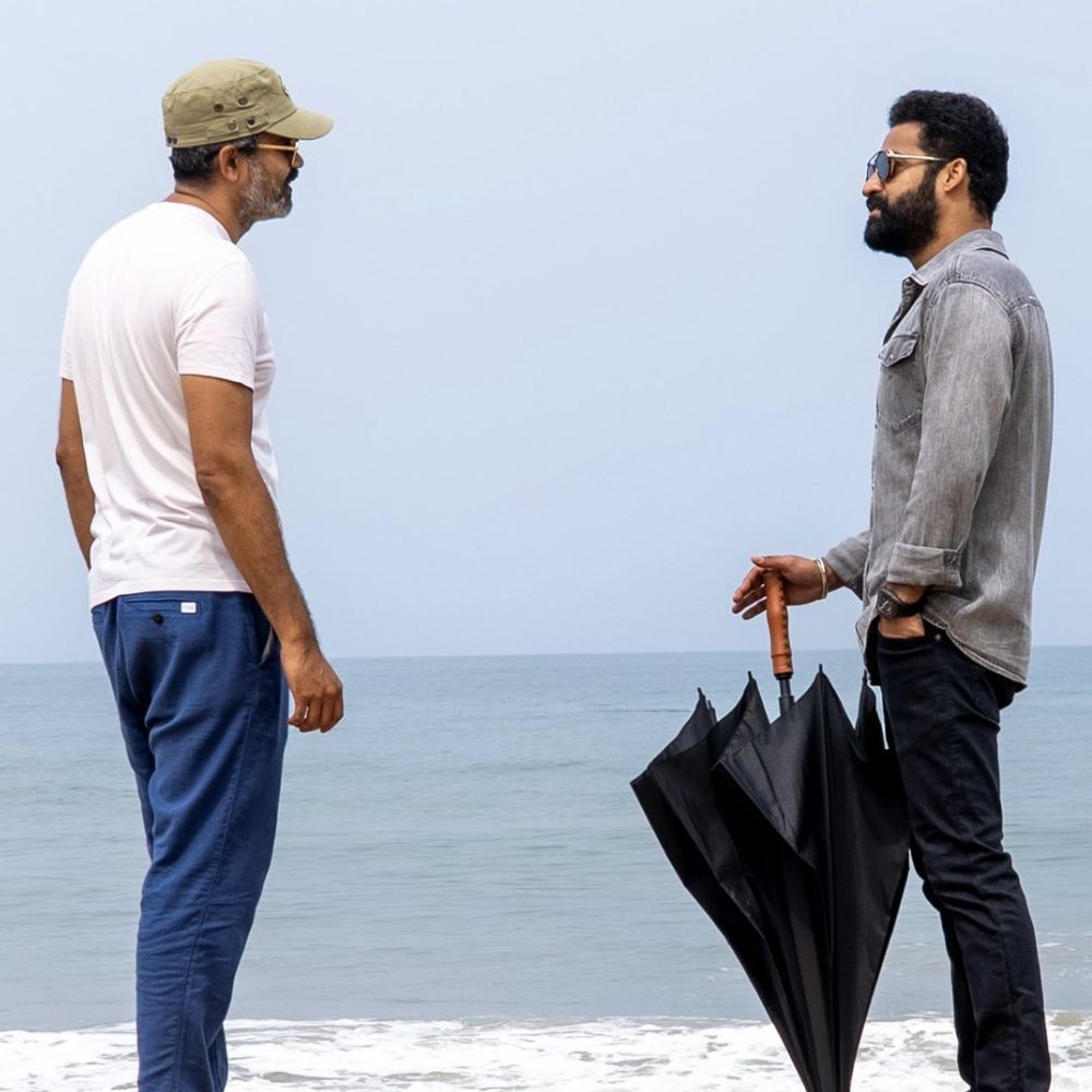 సముద్ర తీరంలో డ్రాగన్‌!