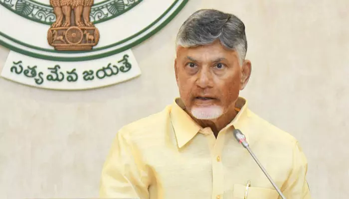 CM Chandrababu Announces Rs 25 Lakh Ex-Gratia To Simhachalam Diseased Families, orders probe
