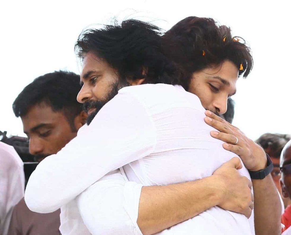  Allu Arjun Visits Pawan Kalyan Following His Return From Singapore After Mark’s Fire Accident