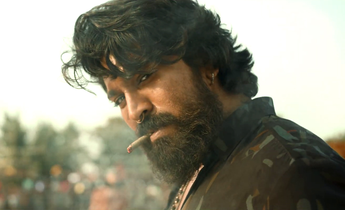 మరో తమిళ దర్శకునికి చరణ్‌ ఛాన్స్‌!