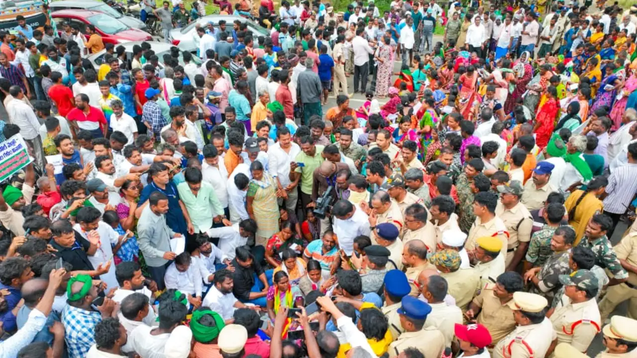 Proposed Indosol Solar Power plant In Ulavapadu Evoked severe protests From Farmers
