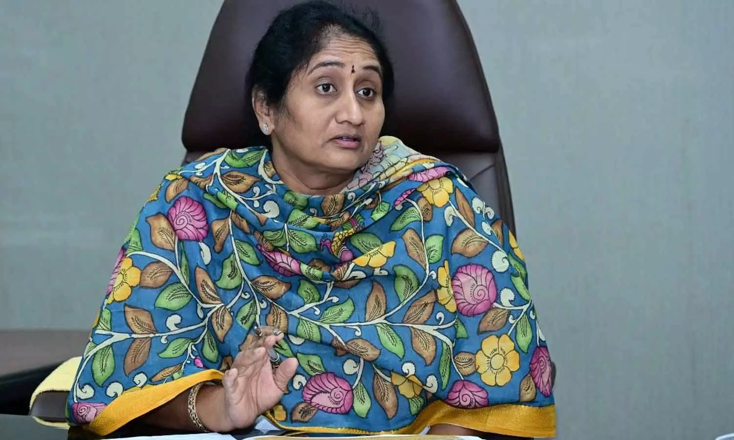 Minister Savita Announced Increase of wages, processing charges To Benefit Thousands of weaver