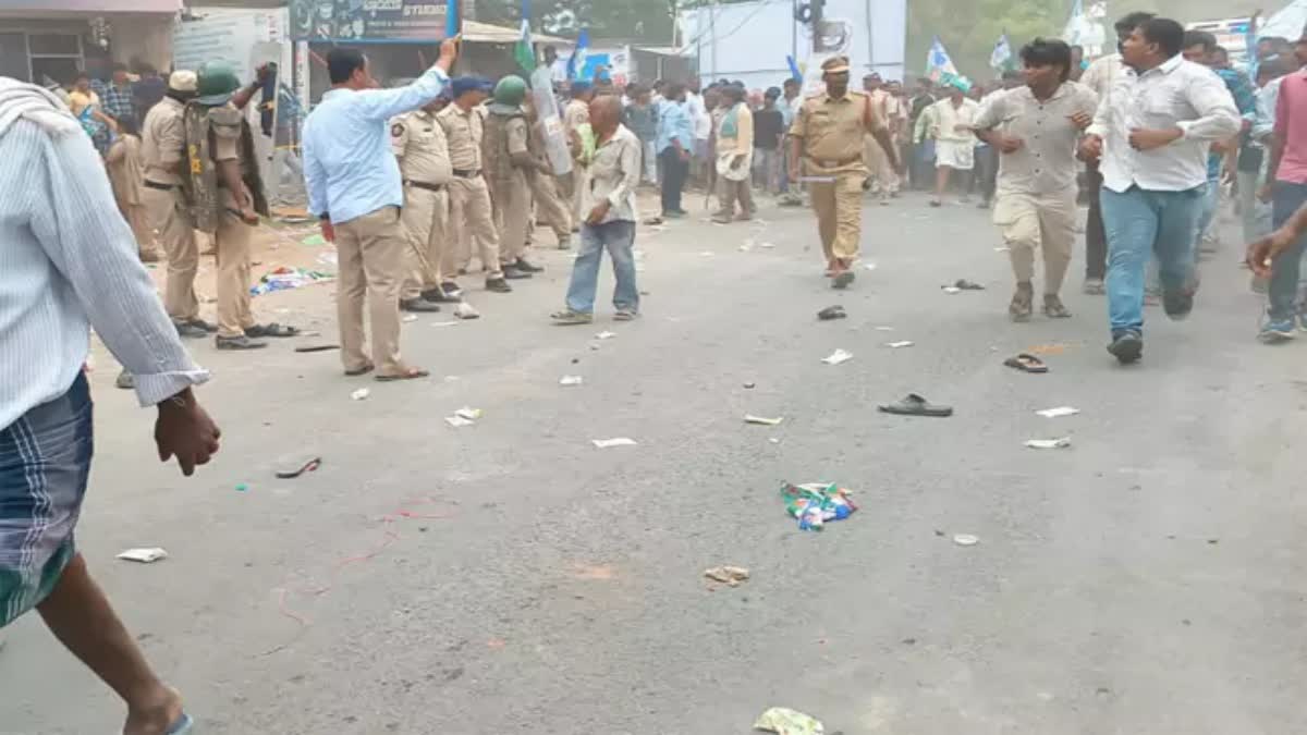 YSRCP mob pelted stones, attacked women protesters against Jagan’s Podili visit