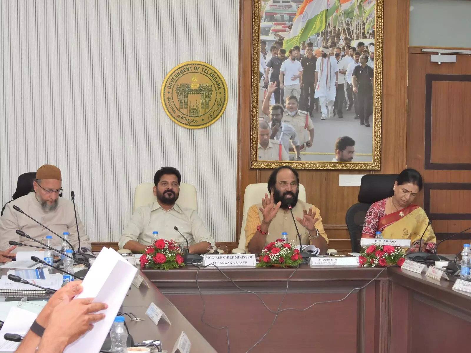 Telangana MPs Asks The Center To stop Bankacharla project Immediately