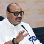 అచ్చెన్న  మాటల వక్రీకరణతో నీలిదళాల్లో ఆనందం!