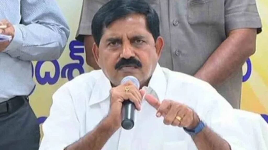 ఆది మాటలతో అనేక అనుమానాలు, ఊహలు!