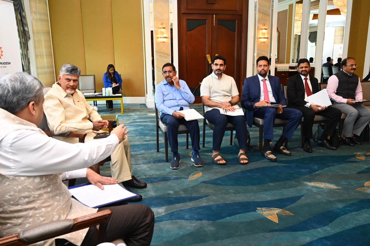 AP CM Chandrababu Naidu Meets with Indian High Commissioner In Singapore