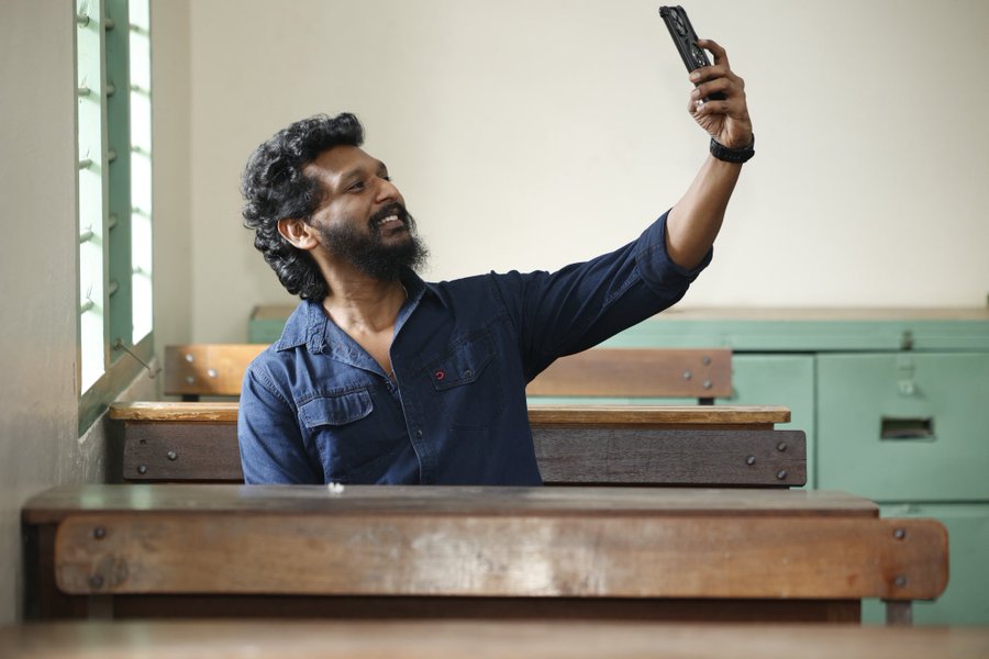 Lokesh Kanagaraj Returns to Social Media as Coolie Preps for Release