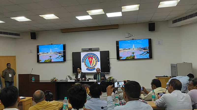 AP Restores pensions To Landless poor In capital Amaravati