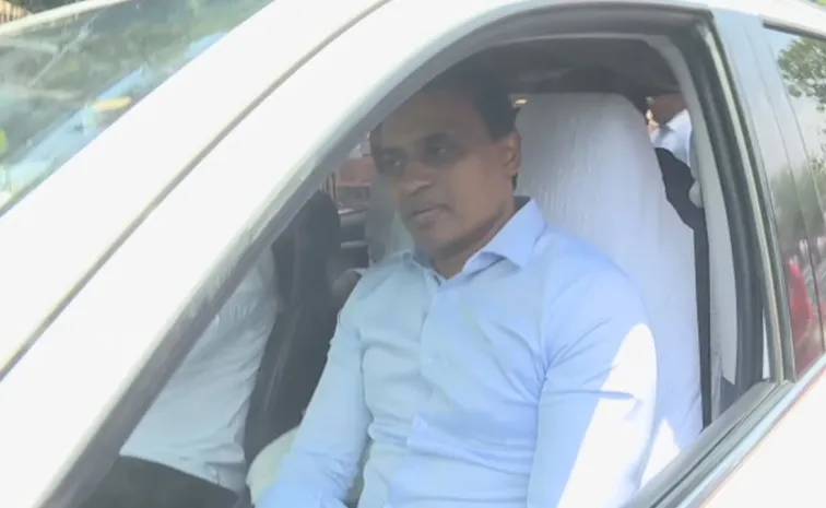 YSRCP MP Mithun Reddy Arrested by SIT in AP Liquor Scam