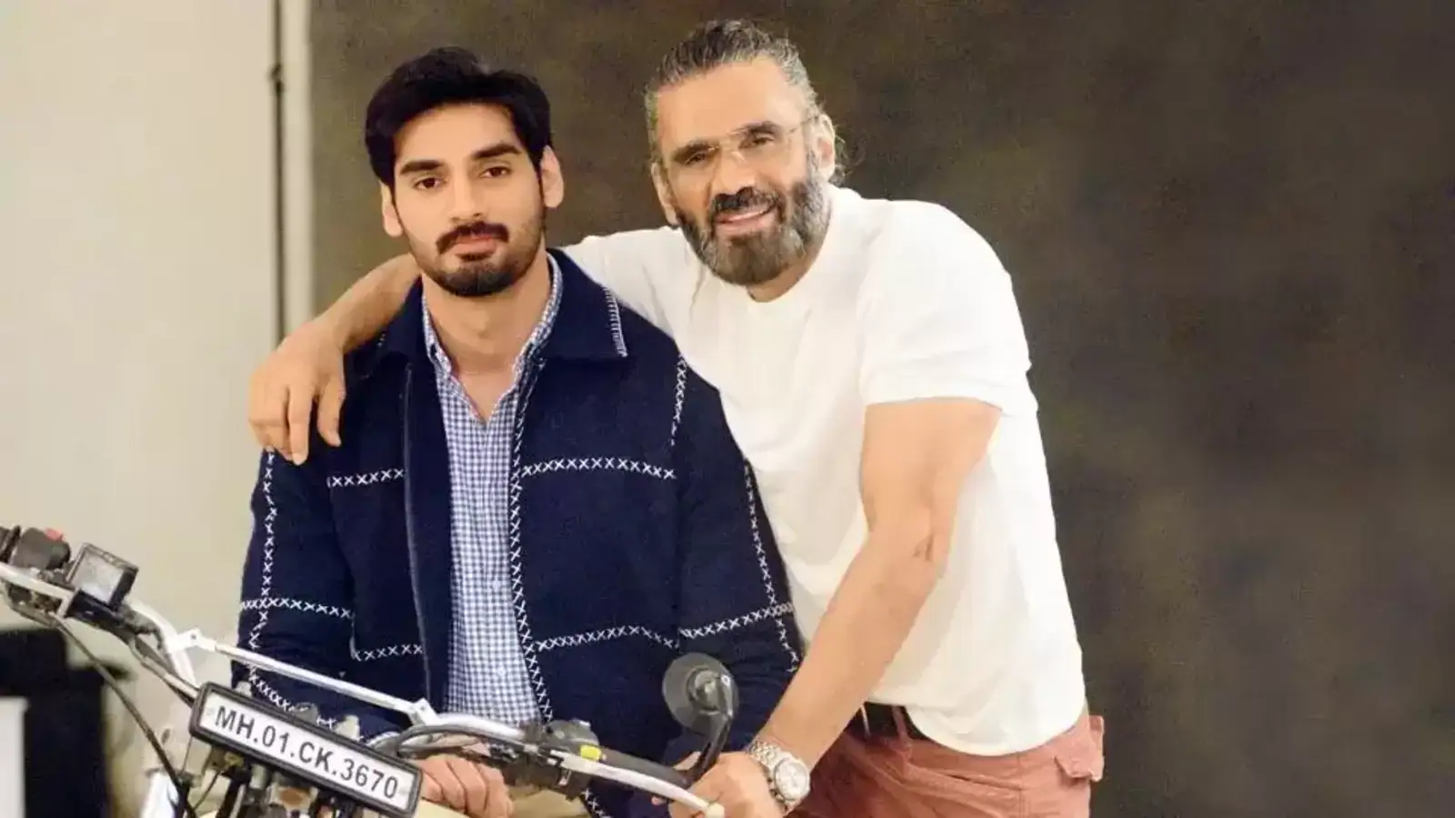 Suniel Shetty Reveals Son Ahan Faced Industry Setbacks After Signing Border 2