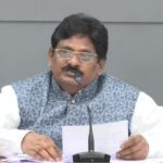 సంజయ్ కు షాక్! ఆయన ఊహించినట్లుగానే ..