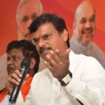 జగన్ పర్యటనల గుట్టు విప్పిన కమలనేత!