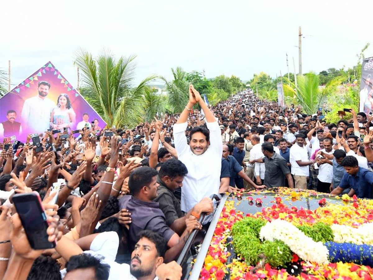 ధర్మవరం గాయంతో.. ఆకేపాడులో జాగ్రత్త పడ్డ జగన్!