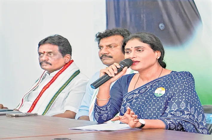 YS Sharmila Alleges PM Modi’s pressure on CBI To protect Jagan, Avinash Reddy In Viveka’s murder case