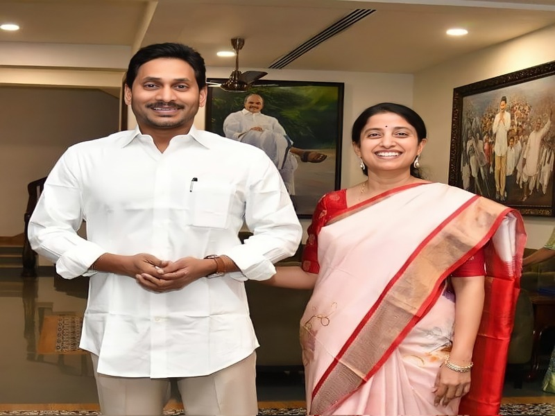 Jagan’s wife Bharathi Is slowly Involving In YSRCP’s Affairs