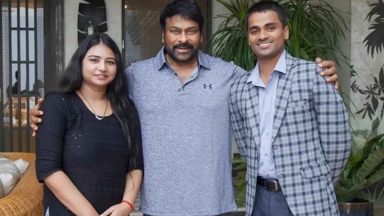 Chiranjeevi Meets Major Malla Rangopal Naidu, Hails His Bravery