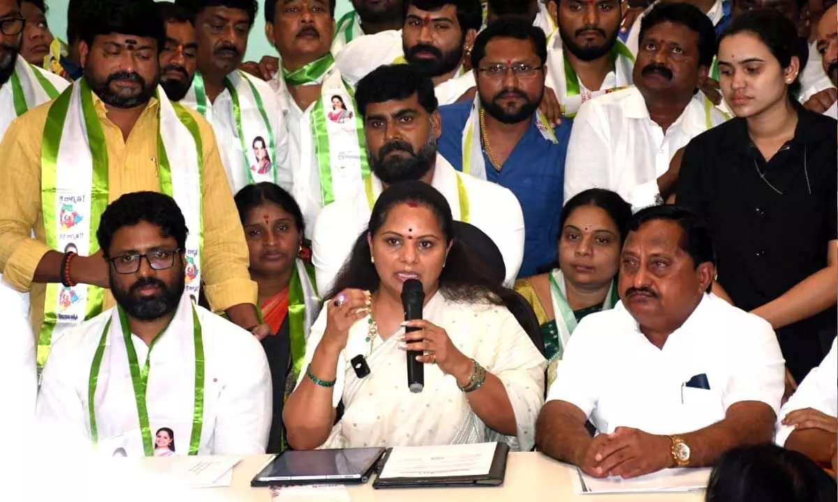 Kavitha Resigns As MLC, Quits From BRS primary Members, slams Harish Rao collusion with Revanth