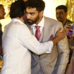 జగన్ మామయ్యపై మేనల్లుడు తొడ కొడతాడా?