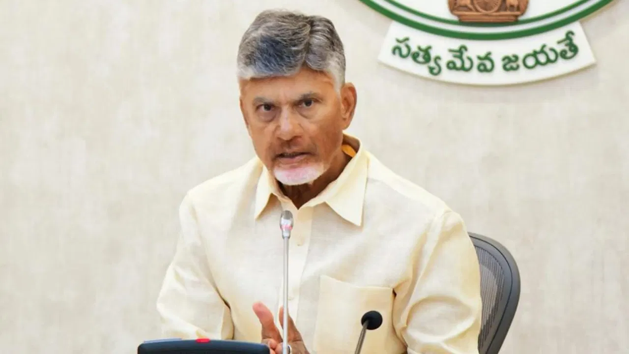 CM Chandrababu Asks Center To Rescue Aqua Farmers From Trump Tariffs, seeks Moratorium on Interest payment