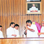 వైసీపీ ఎమ్మెల్సీల తీరుతో సొంత నేతకే చిరాకు!