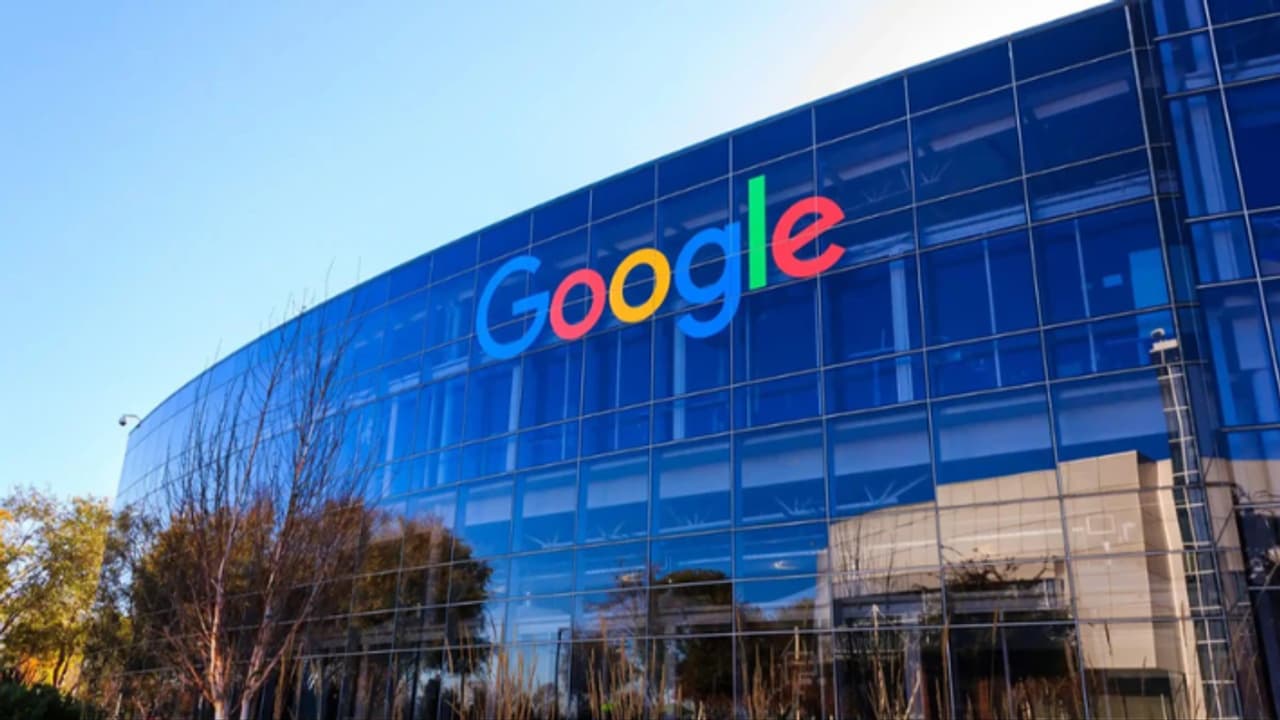 Google signed MoU to set up India’s first AI Center `Google AI Hub’ in Visakha, investing Rs. 88,628 crores