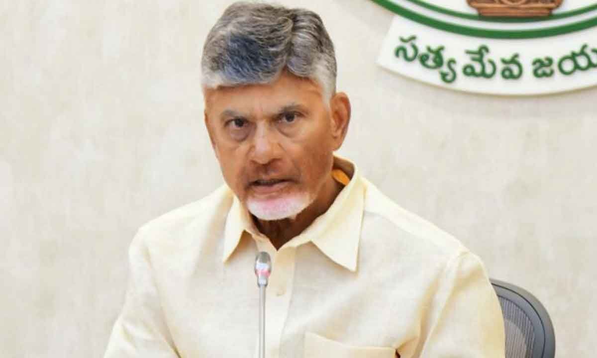 CM Chandrababu Reviewed Heavy Rains, Floods In North Andhra, Announce Rs 4 Lakh Relief To Affected Families