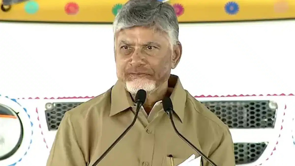CM Chandrababu announces soon `Sarkari Cab’ booking app for auto, cab drivers