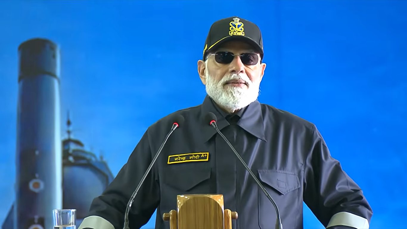 PM Modi Celebrates Diwali with Naval Personnel on Goa Coast